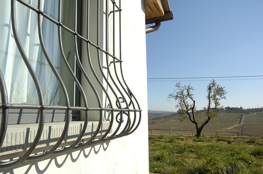 Agriturismo Spazzavento วินชี ภายนอก รูปภาพ